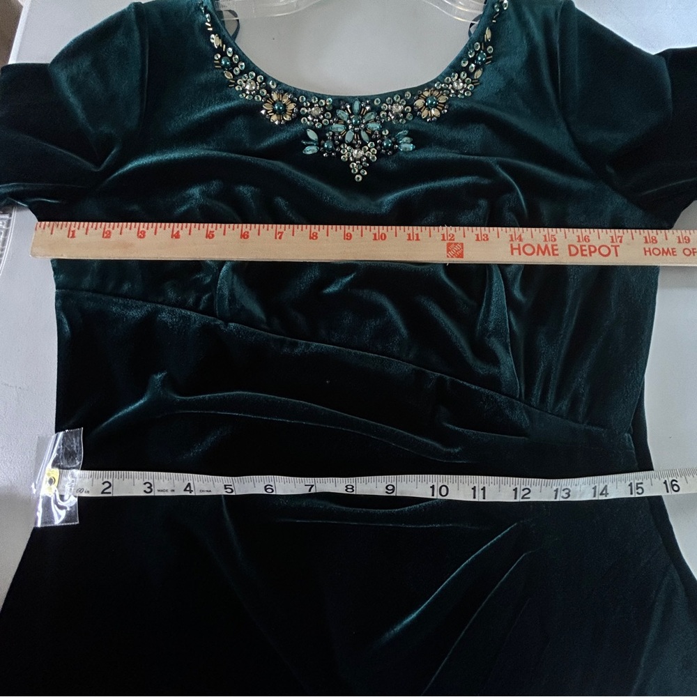 NWT Alex Evenings size 12 green velvet dress - Picture 4 of 15